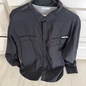 Columbia Black Lightweight Button-Up Fishing Shirt